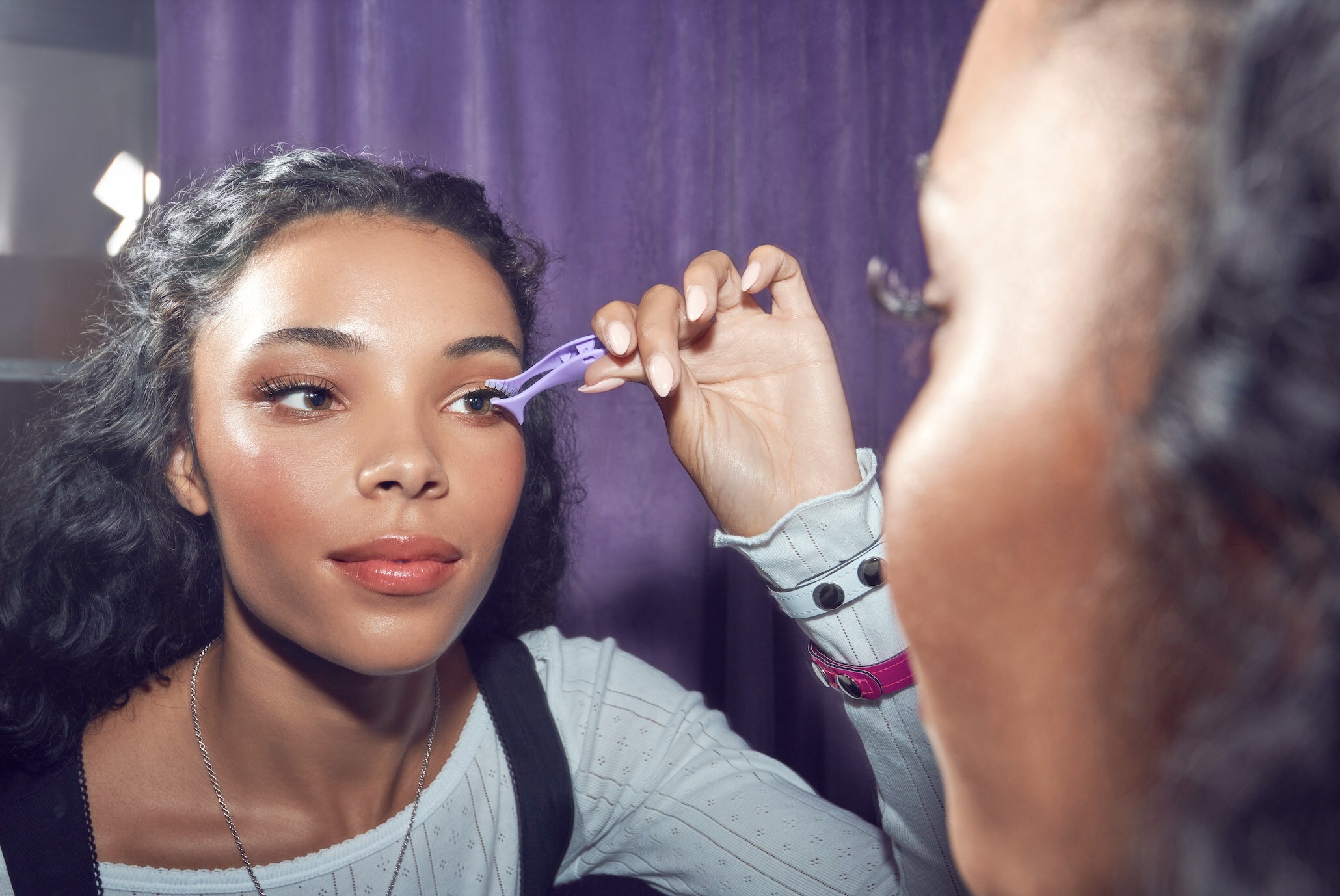 No-Glue Technology with Strip & Individual Lashes Arrives at imPress